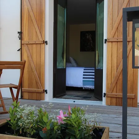 Le Clos Des Flaneries Guest house