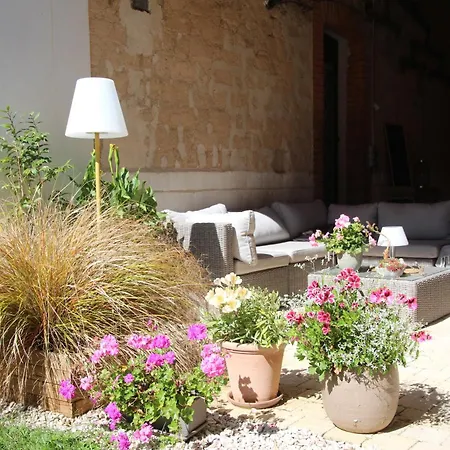 بيت ضيافة Le Clos Des Flaneries 3*